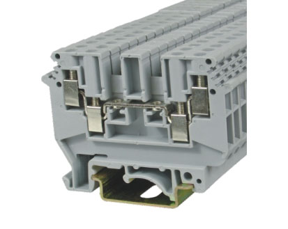 SKJ-4/2x2